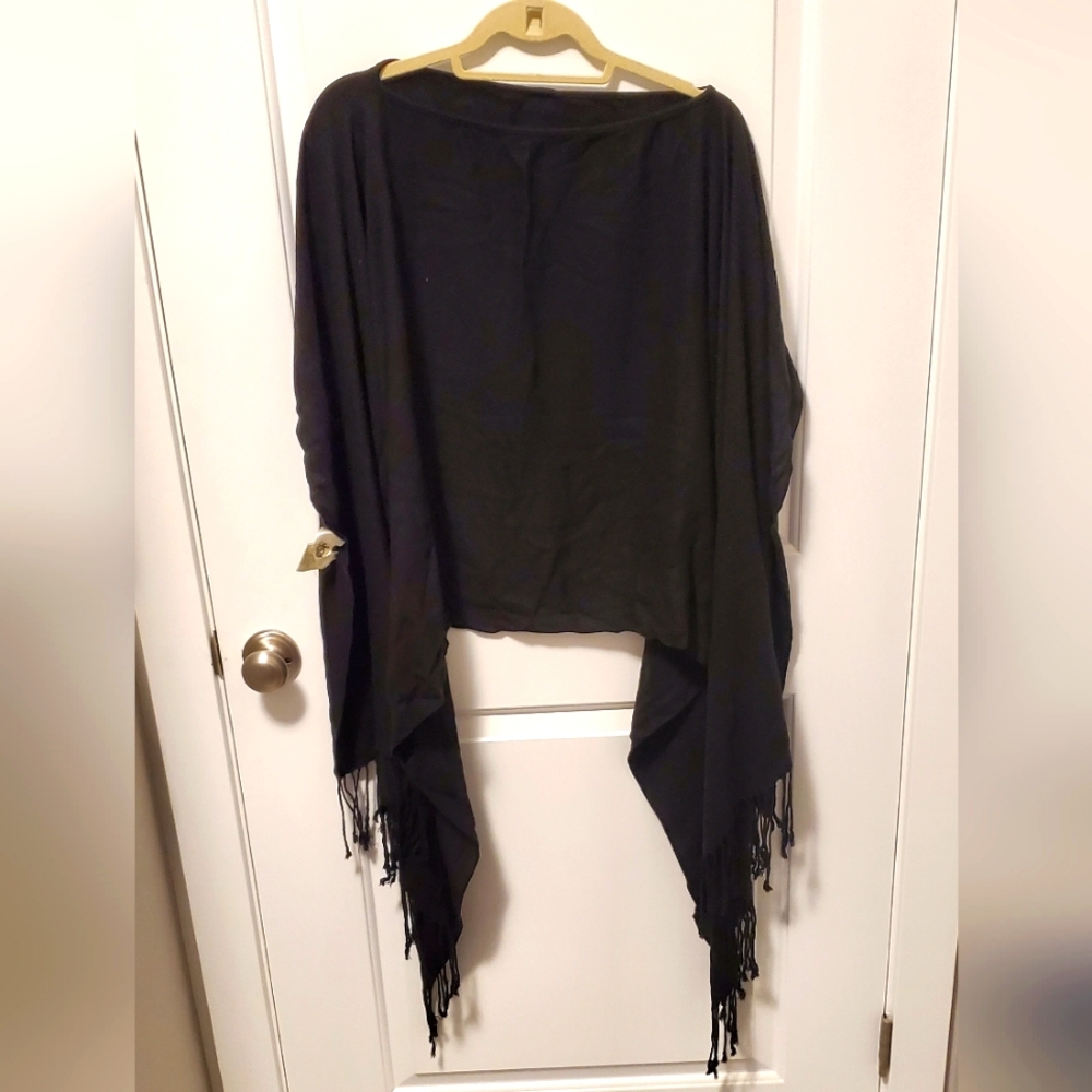 12/$30 black 🖤scarfe like nursing cover